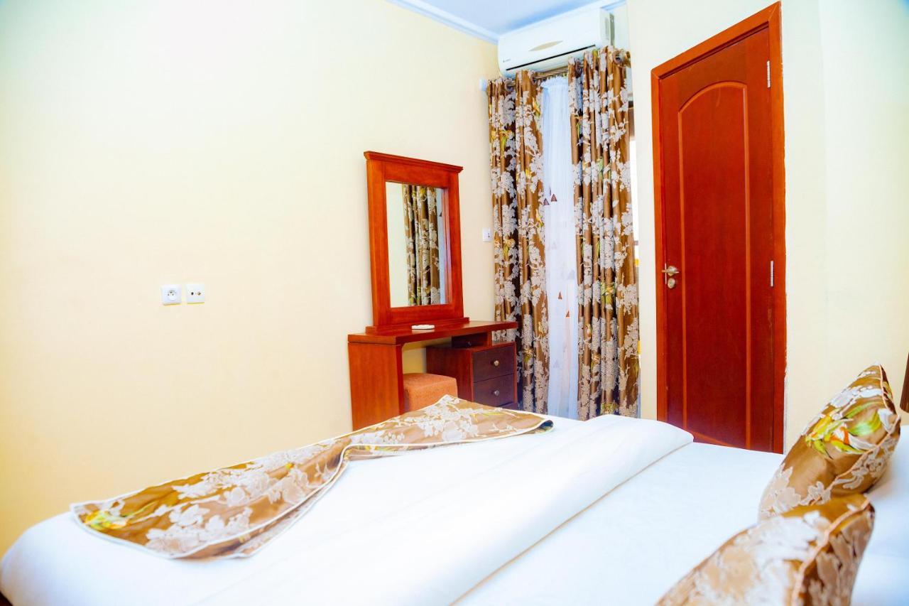 Loumia Premium Bonapriso Apartamento Douala Exterior foto